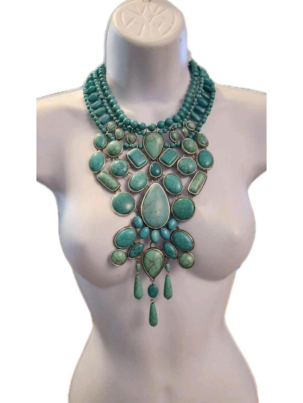 Rare Chico’s Collectible Faux Turquoise Bib Statement Waterfall Runway Necklace